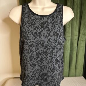 Tangerine‎ tank top